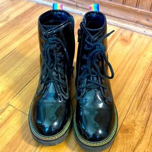 Kurt Geiger Girls size 3 boots